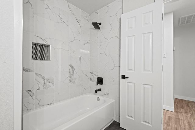 34 Cambridge Drive, Pottsboro, TX 75076