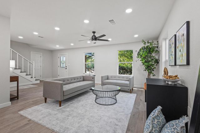 34 Cambridge Drive, Pottsboro, TX 75076