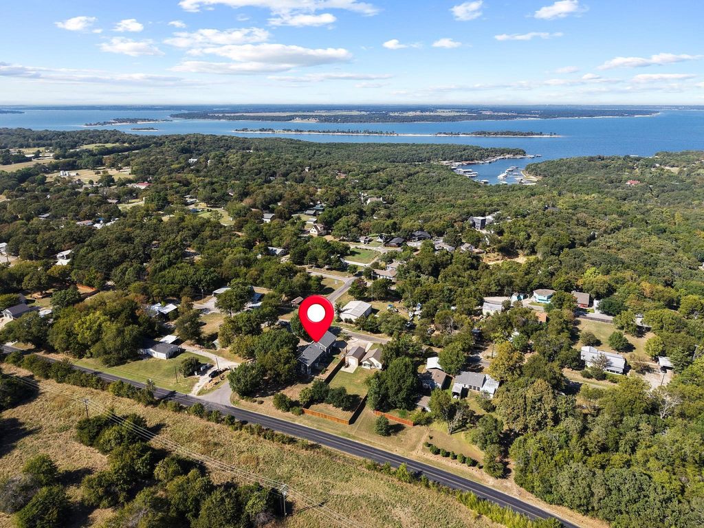 34 Cambridge Drive, Pottsboro, TX 75076