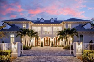 2520 Del Lago Dr, Fort Lauderdale, FL 33316