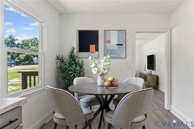 607 Longwood Ave, Farmville, VA 23901