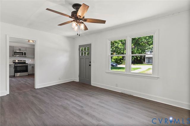 607 Longwood Ave, Farmville, VA 23901