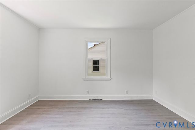 607 Longwood Ave, Farmville, VA 23901