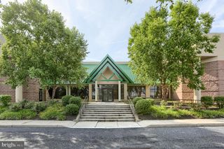 5073 Ritter Rd # 102, Mechanicsburg, PA 17055