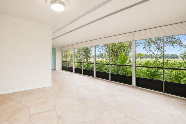 16131 Laurel Drive 33, Weston, FL 33326