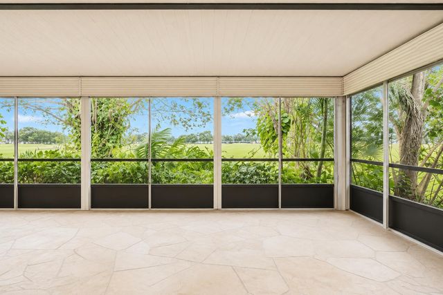16131 Laurel Drive 33, Weston, FL 33326