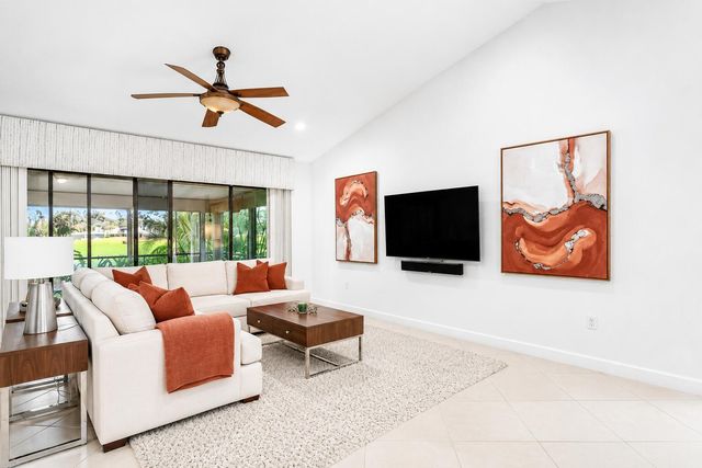 16131 Laurel Drive 33, Weston, FL 33326