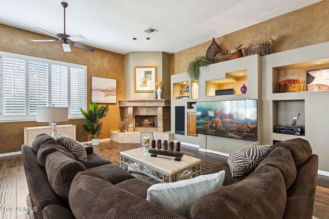 10855 E GOLD DUST Avenue, Scottsdale, AZ 85259