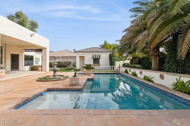 10855 E GOLD DUST Avenue, Scottsdale, AZ 85259