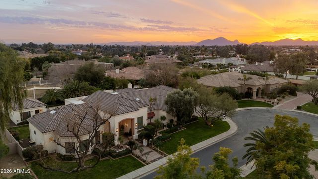 10855 E GOLD DUST Avenue, Scottsdale, AZ 85259