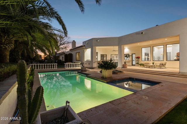 10855 E GOLD DUST Avenue, Scottsdale, AZ 85259