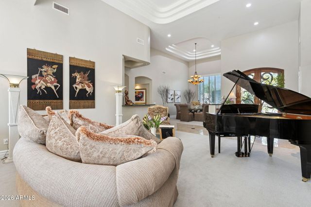 10855 E GOLD DUST Avenue, Scottsdale, AZ 85259