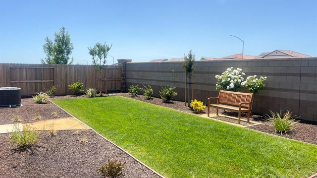 4450 Greenshank Way, Rancho Cordova, CA 95742