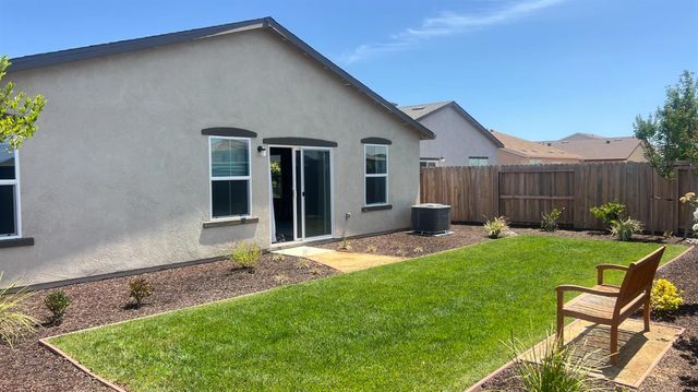 4450 Greenshank Way, Rancho Cordova, CA 95742