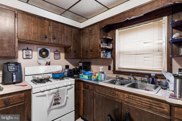 237 S 3RD ST, Millville, NJ 08332