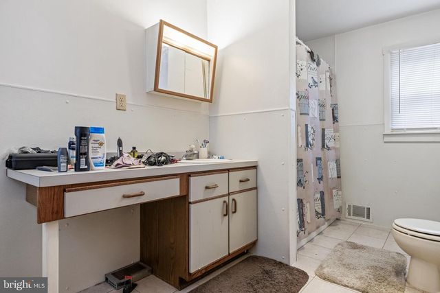 237 S 3RD ST, Millville, NJ 08332