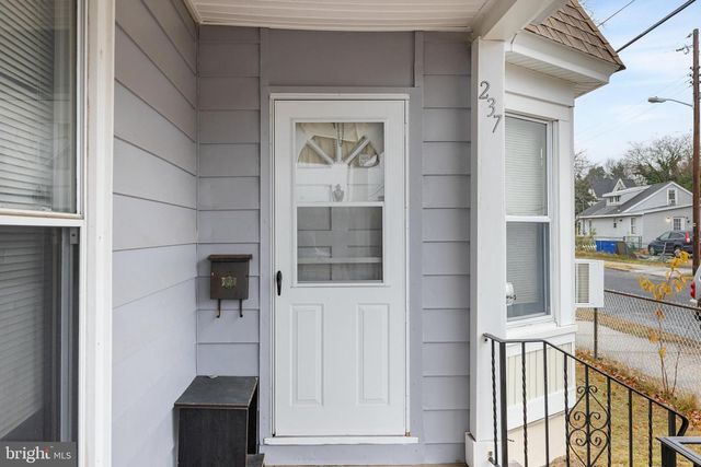 237 S 3RD ST, Millville, NJ 08332