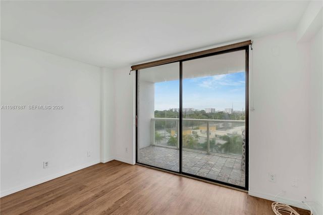 13499 Biscayne Boulevard 613, North Miami, FL 33181