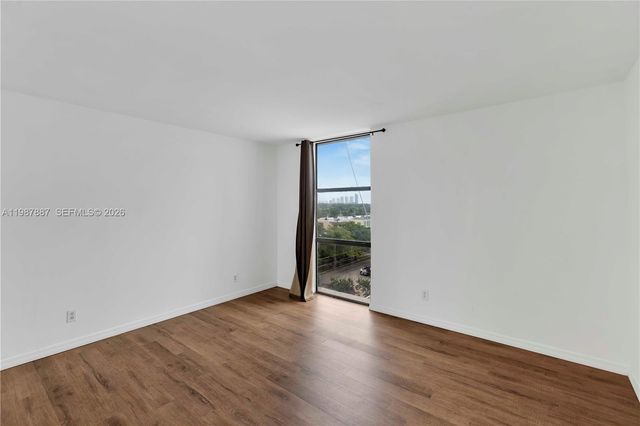 13499 Biscayne Boulevard 613, North Miami, FL 33181