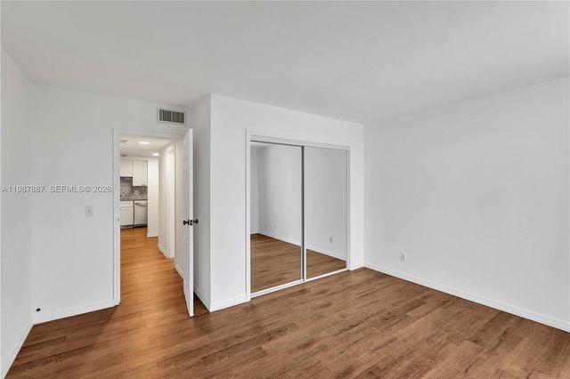 13499 Biscayne Boulevard 613, North Miami, FL 33181
