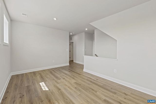 K2-24 CASPER CT, Zion Crossroads, VA 22942