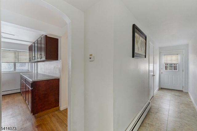 2455 3Rd St, Fort Lee Boro, NJ 07024