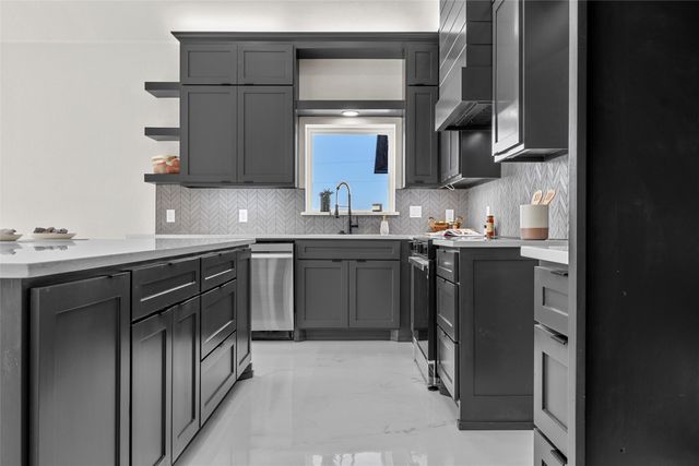 388 Fern Valley Road, Waco, TX 76708