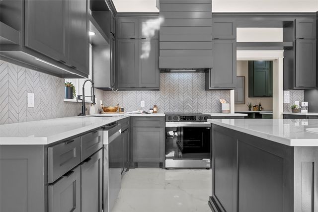 388 Fern Valley Road, Waco, TX 76708