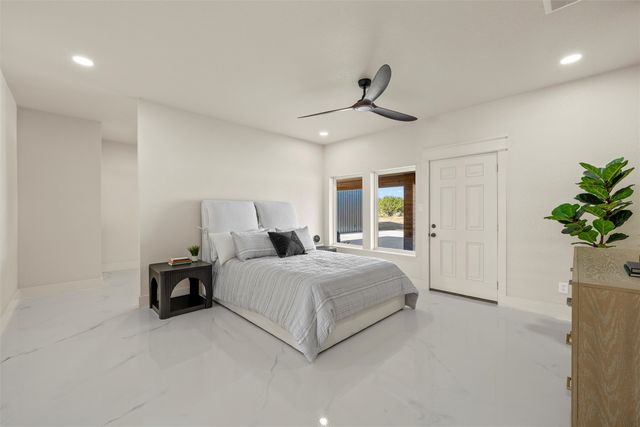 388 Fern Valley Road, Waco, TX 76708