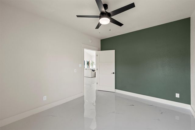 388 Fern Valley Road, Waco, TX 76708