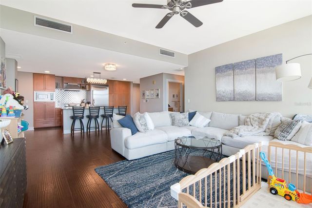 1120 E KENNEDY BOULEVARD 1211, Tampa, FL 33602