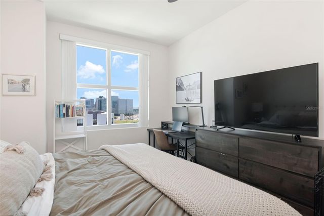 1120 E KENNEDY BOULEVARD 1211, Tampa, FL 33602