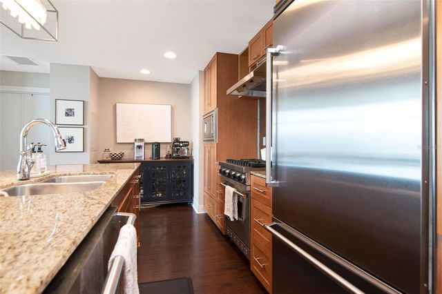 1120 E KENNEDY BOULEVARD 1211, Tampa, FL 33602