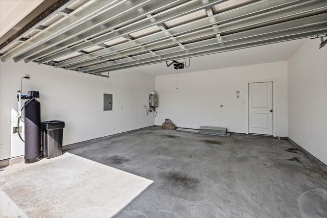 2816 Golden Isle Drive, Texas City, TX 77568