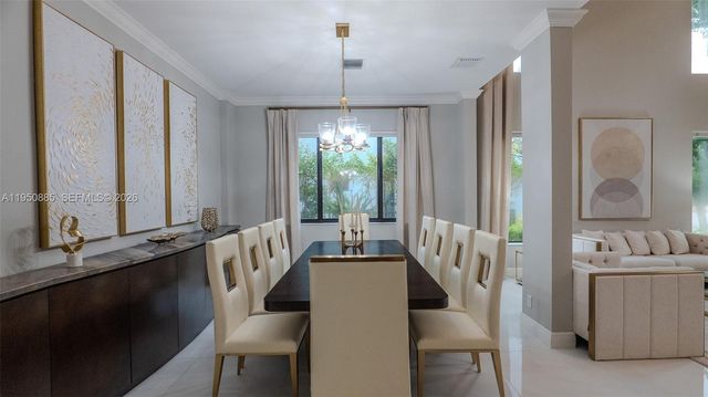 18540 SW 43rd St, Miramar, FL 33029