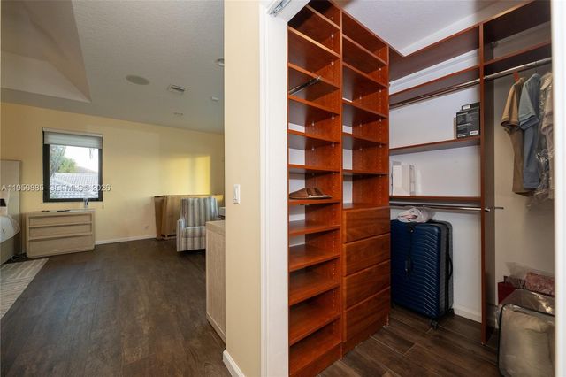 18540 SW 43rd St, Miramar, FL 33029