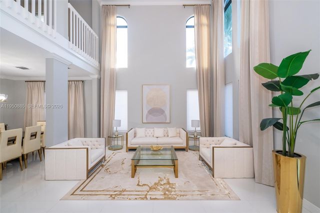 18540 SW 43rd St, Miramar, FL 33029