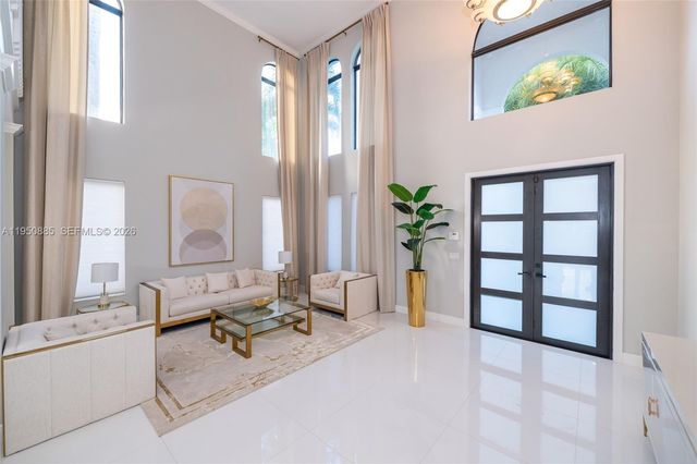 18540 SW 43rd St, Miramar, FL 33029