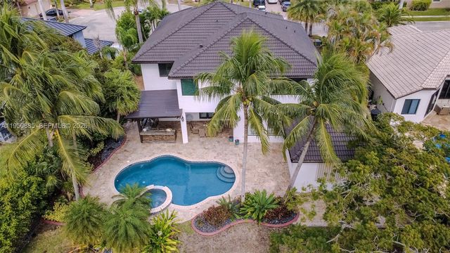 18540 SW 43rd St, Miramar, FL 33029