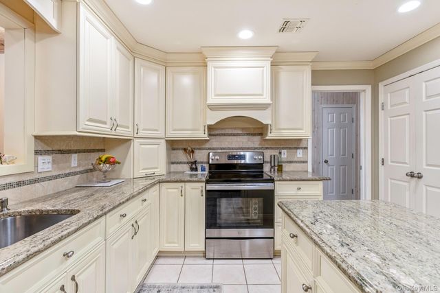 70 Fairway Drive, Wading River, NY 11792