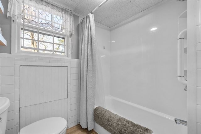 51 Ford St A, Methuen, MA 01844