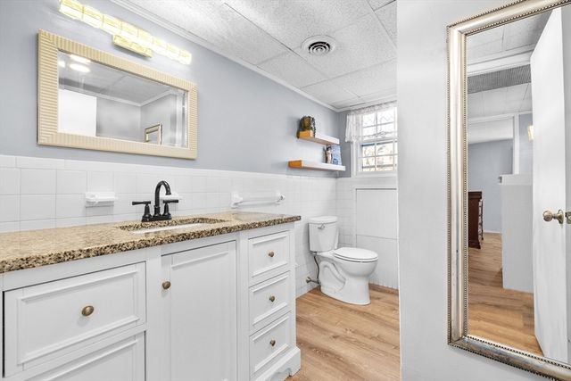 51 Ford St A, Methuen, MA 01844