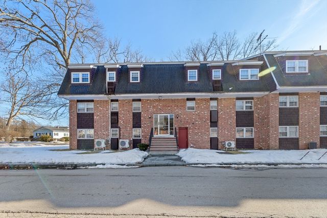 51 Ford St A, Methuen, MA 01844