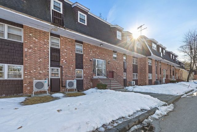 51 Ford St A, Methuen, MA 01844