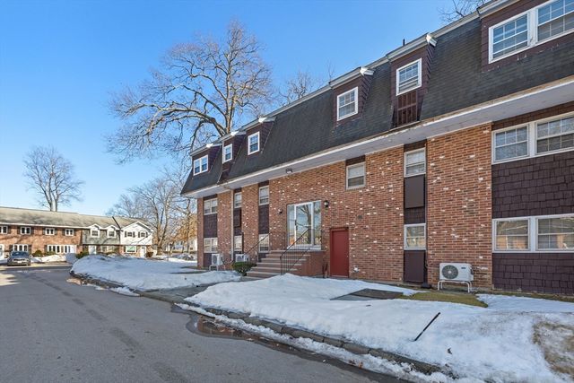 51 Ford St A, Methuen, MA 01844