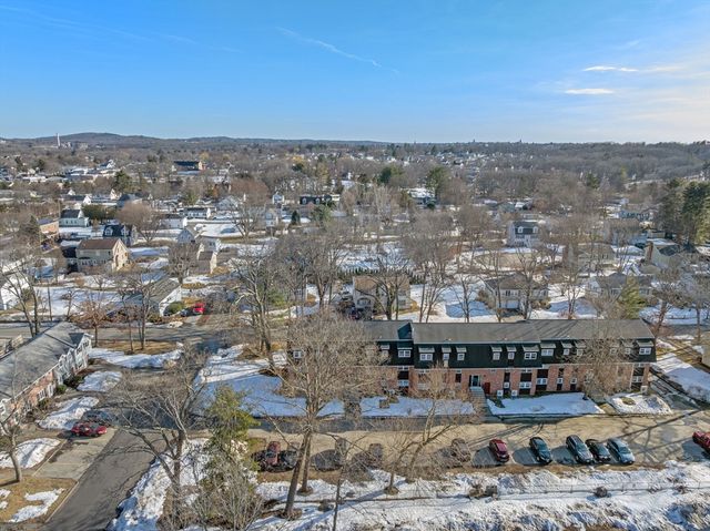 51 Ford St A, Methuen, MA 01844