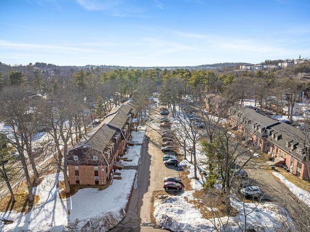 51 Ford St A, Methuen, MA 01844