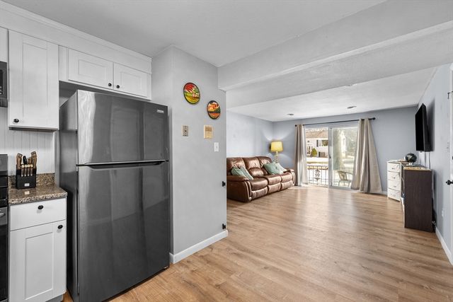 51 Ford St A, Methuen, MA 01844