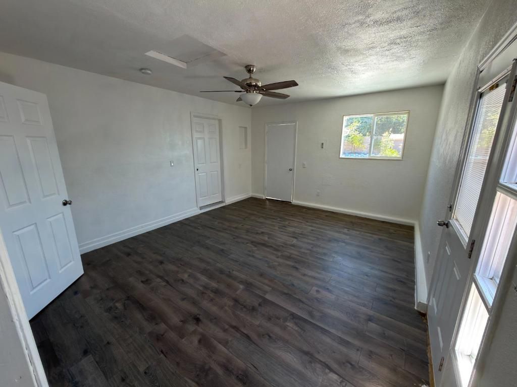 Image 18 of property listing at 1040 Central Avenue, Hollister, CA 95023