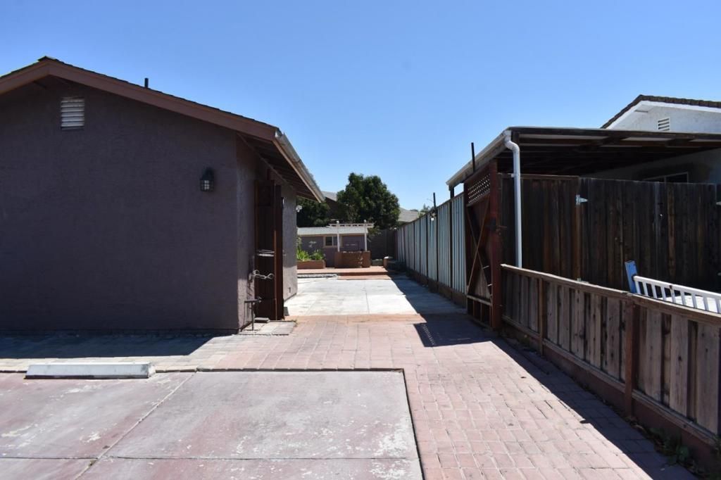 Image 28 of property listing at 1040 Central Avenue, Hollister, CA 95023